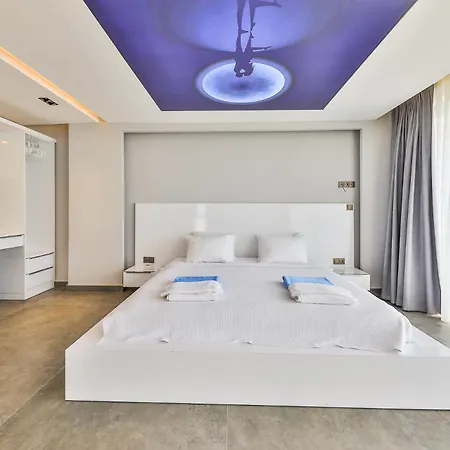 Kalkan Honeymoon Вилла Каш